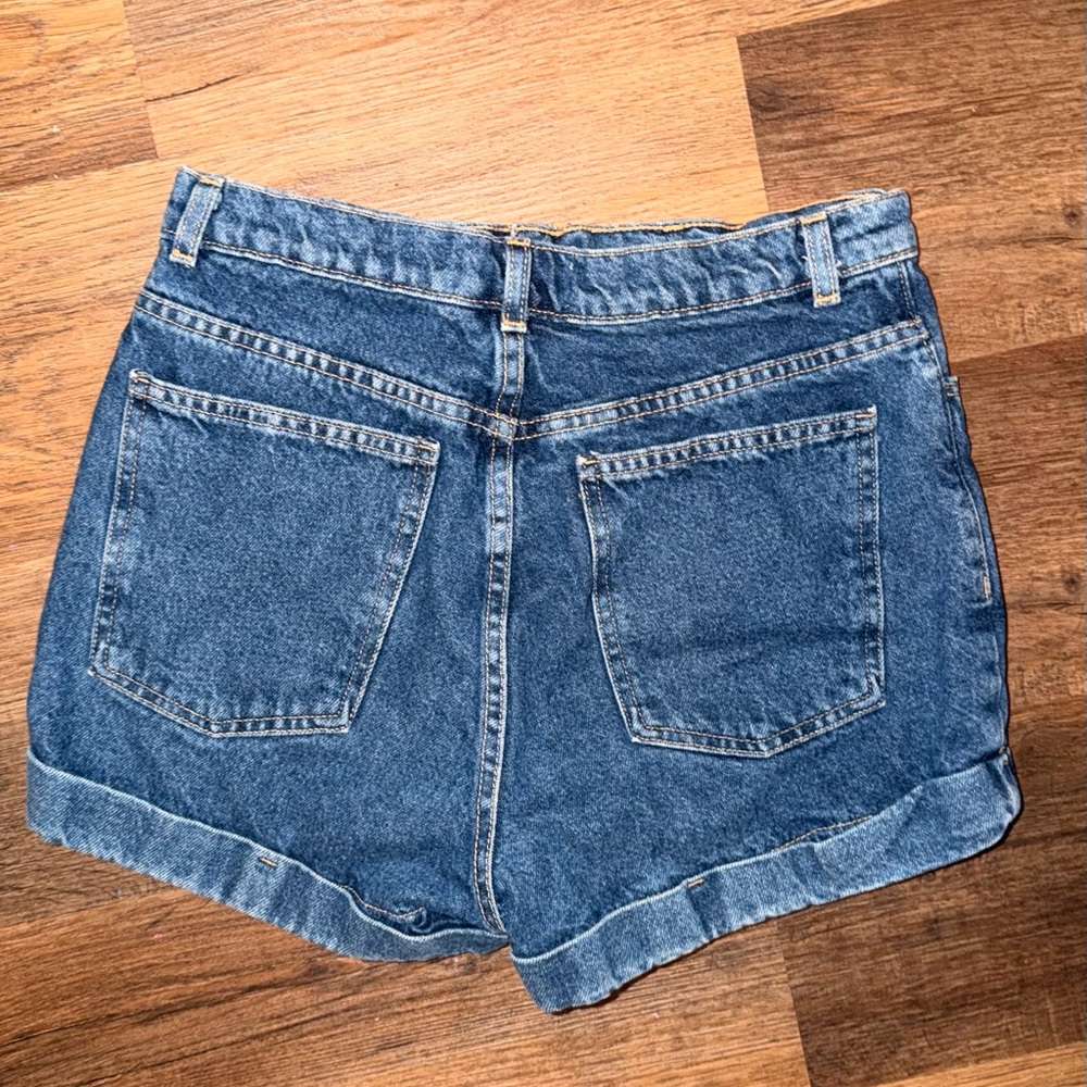 American Apparel High-Rise Cuffed Denim Shorts - Blue - Picture 3 of 5